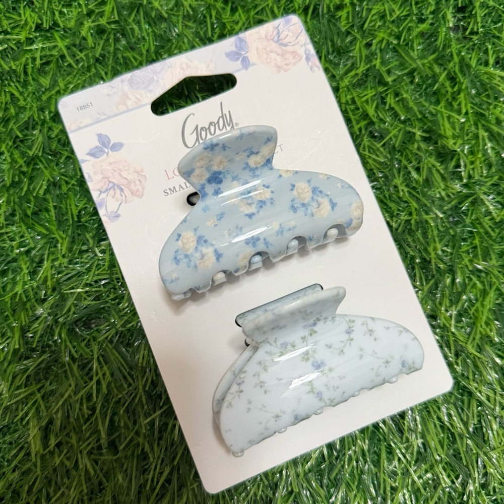 Goody x LoveShackFancy Small Claw Clips - Everblooming Rosettes and English Ivy